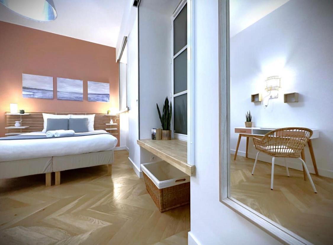 Apartamento Havre de paix- hyper centre 2/4 pers avec terrasse privée Nantes Exterior foto