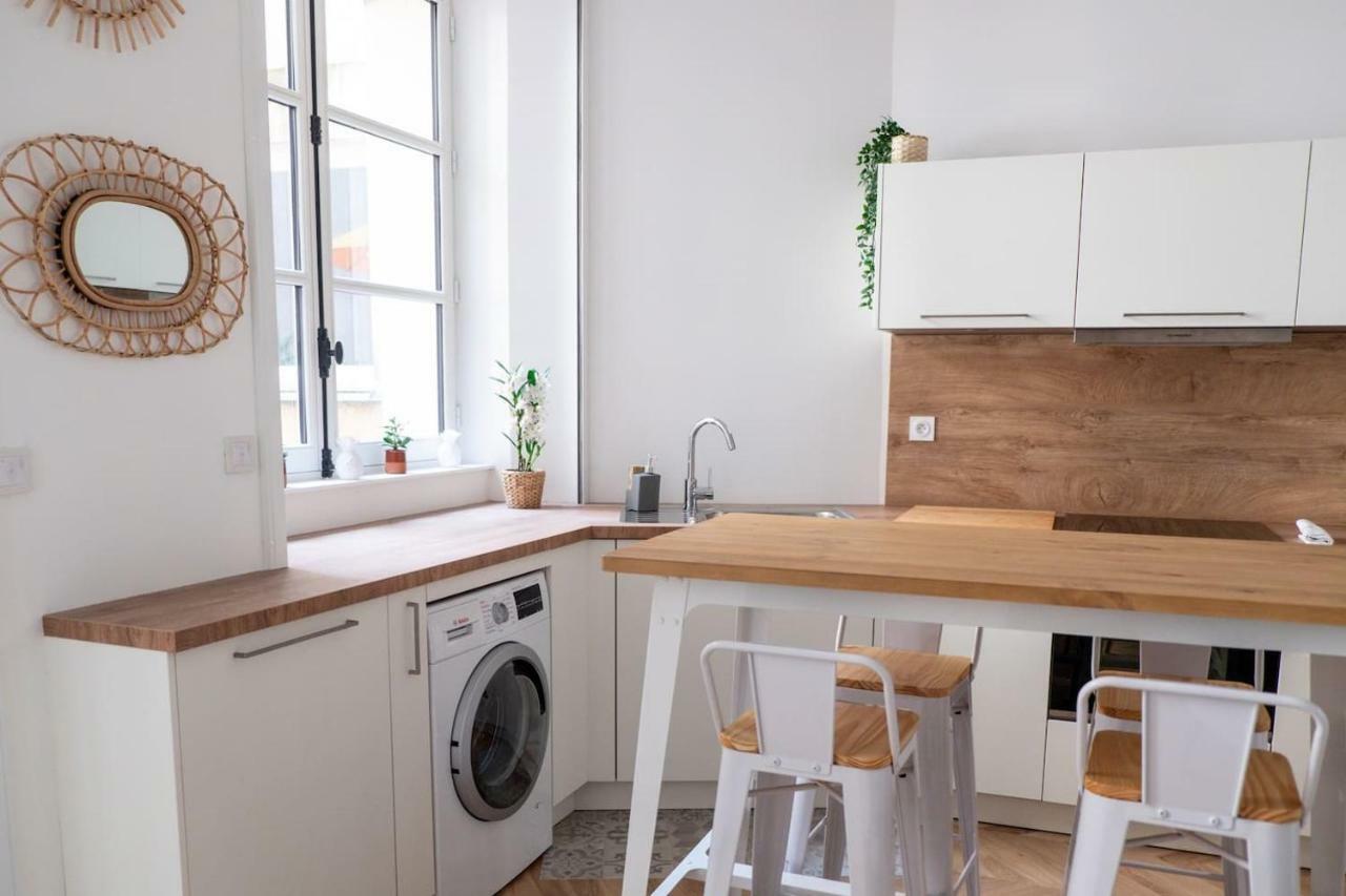 Apartamento Havre de paix- hyper centre 2/4 pers avec terrasse privée Nantes Exterior foto
